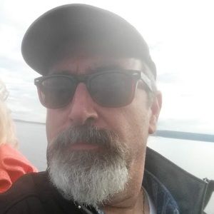 Meet your Posher, Kenneth